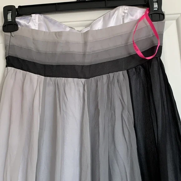 Prom Dress - Picture 4 of 5